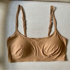 Abercrombie & Fitch Seamless Bralette